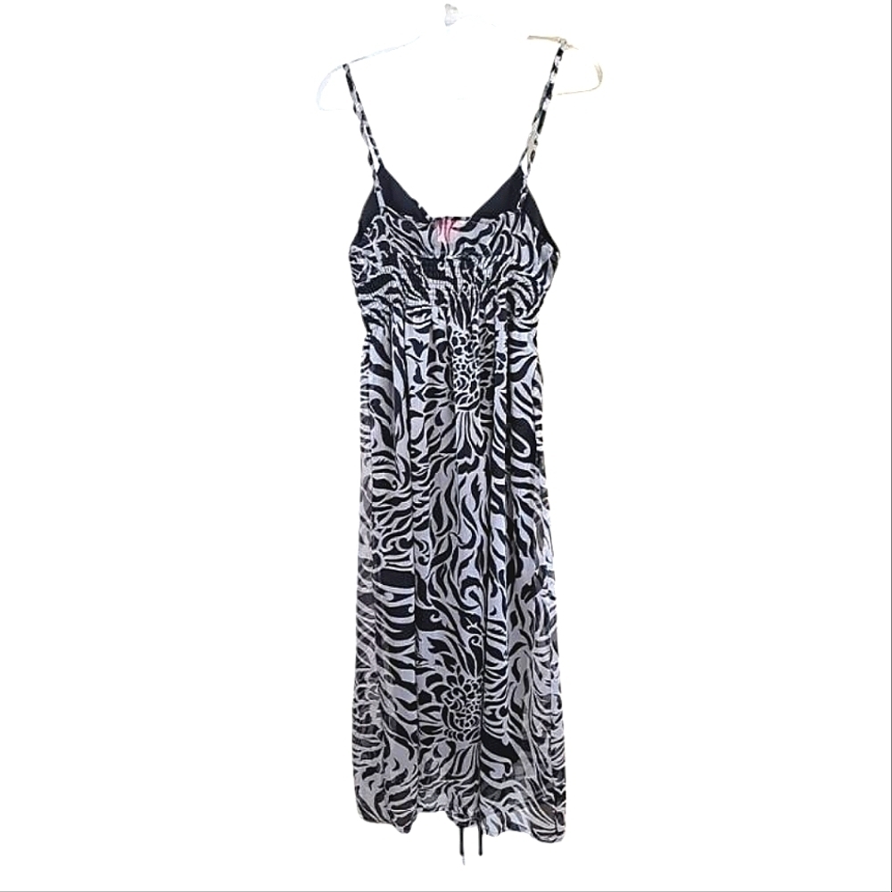She's Cool Black and White Zebra Print Maxi Dress Size Large - Picture 3 of 10